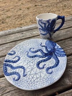 Crackel Barrel Plate and Mug set (2)