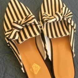 Stripe Mule Slider with bow Size 9