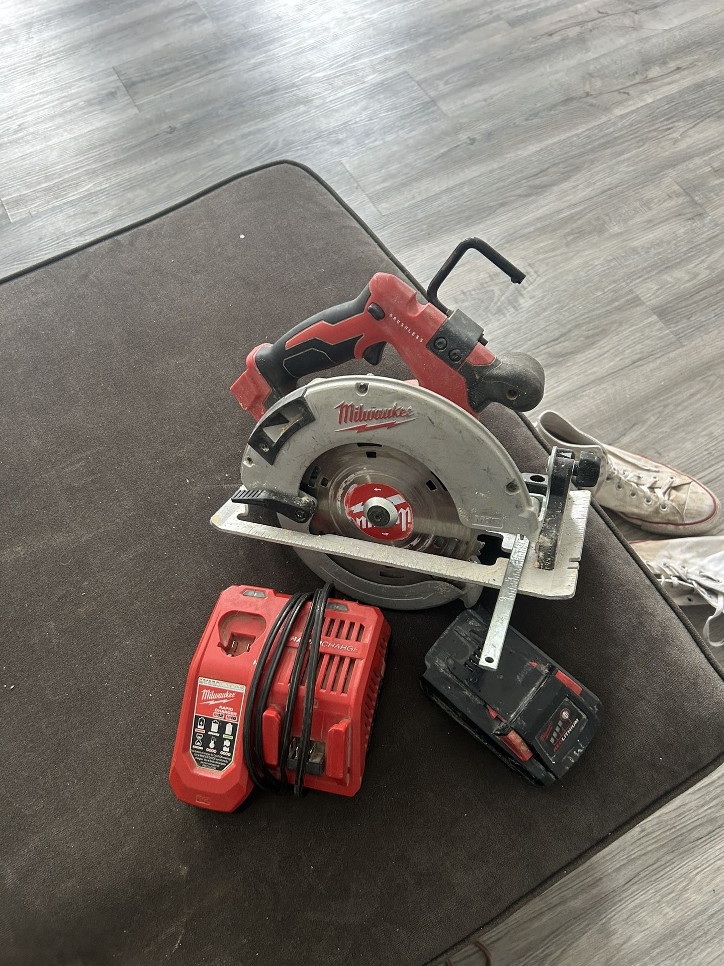 7 1/4” brushless saw