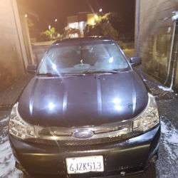 2010 Ford Focus 