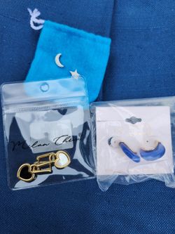 Jewelery earrings new