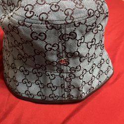 NWT Gucci Bucket Hat Men ..Br New 