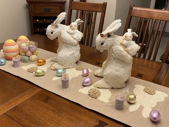 (2) Easter Bunny’s 🐰