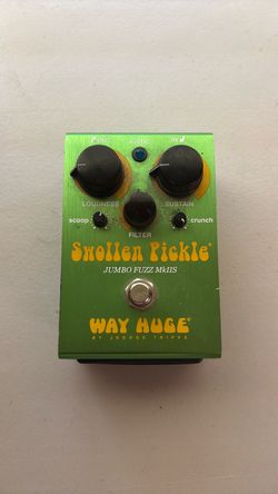 Way Huge Swollen Pickle MkIIs Fuzz Guitar Pedal