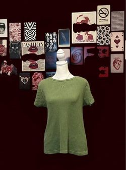 Green Medium Top