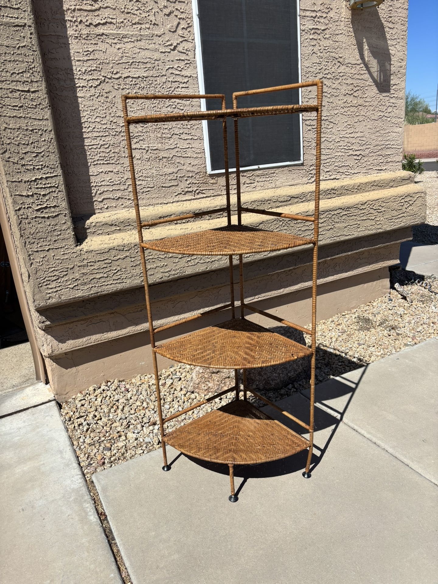 4 ft Corner Shelf/ Stand