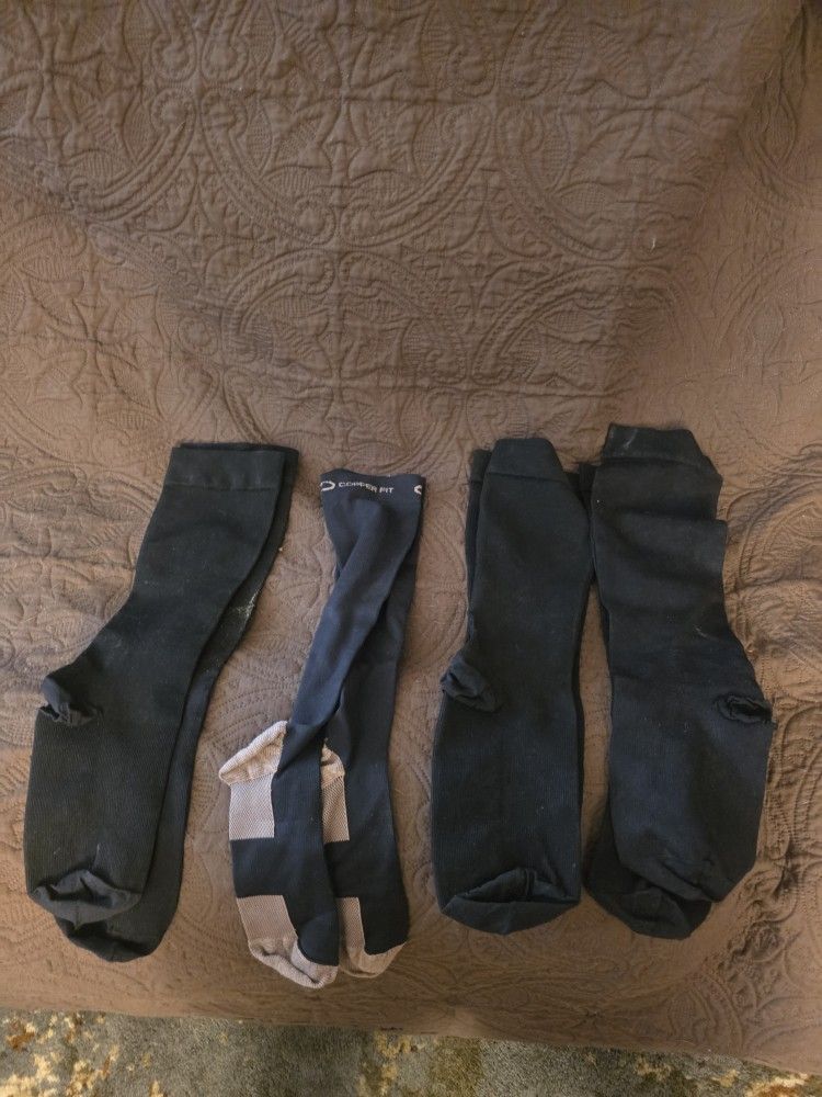 Compression Socks 4 Pair