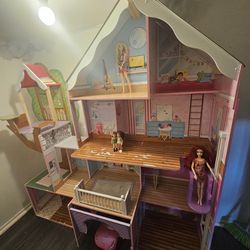 Barbie/doll House 