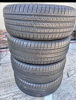 ‼️♦️ 225 50 R 18 Firelli tires en perfectas condiciones de Vida