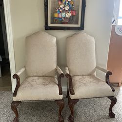 Vintage Set Of 2 Chairs . Carved Wood Details And Upholstered 