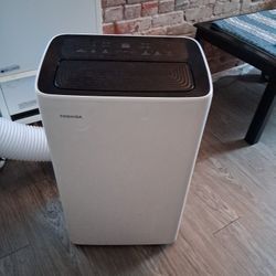Toshiba Portable Air Conditioner 