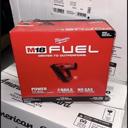 Milwaukee M18 FUEL 3-1/2 in. 18Volt 30 Degree Framing Nailer (Tool-Only