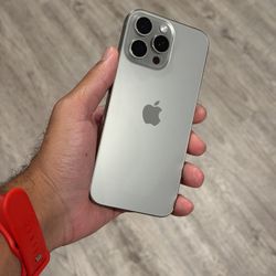 iPhone 16 Pro Max 256GB Unlocked