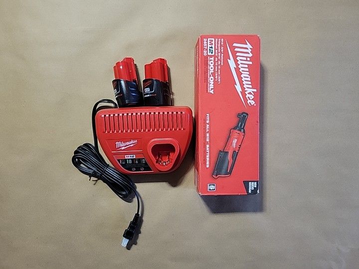 Milwaukee 2457-21 3/8-in Cordless M12 Lithium-Ion Ratchet Kit W 2 2.0 Batteries