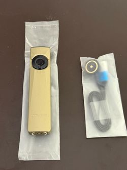 OLIGHT Arkfeld Ultra 1400 Lumens EDC Flat Flashlight