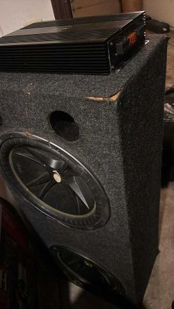 12’s Speaker With Amp