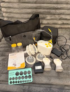 Medela pump in style