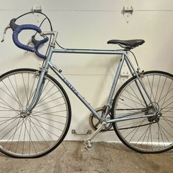 BIKE: 1985 Blue Univega Vintage Road Bike + Helmet 