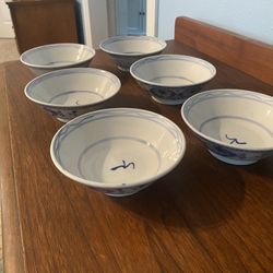 Set Of 4 Chinese Chrysanthemum Bowl Set