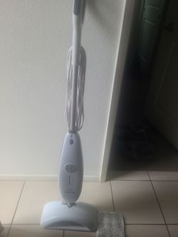 Sienna Luna steamer