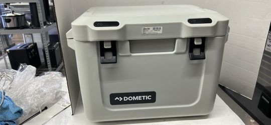Dometic Camping Cooler 20L