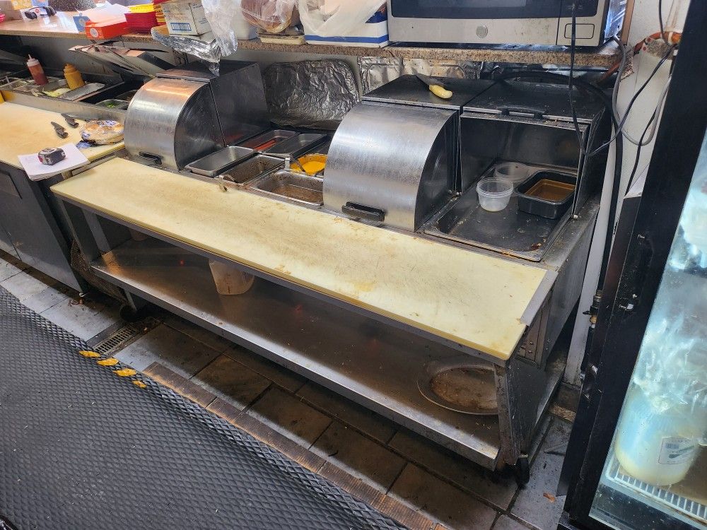 Duke Electric Steam Table Commercial Restaurant Hot Food Holding Table
208V Single Phase
Works