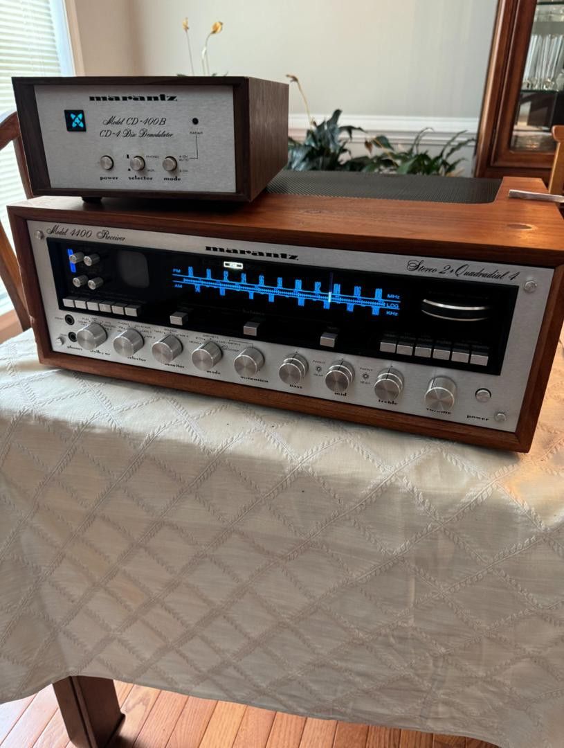 Marantz 4400 Reciver
