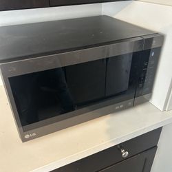 LG Microwave Smart Inverter
