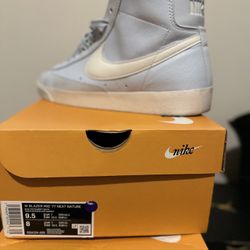 Women’s Nike Blazers Baby Blue 