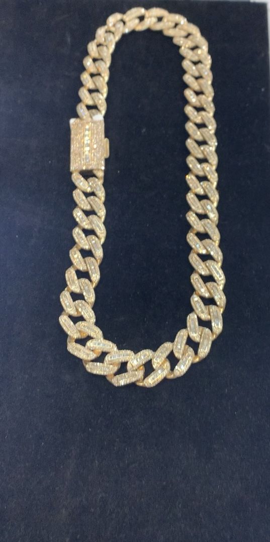 Bust Down Cuban Link