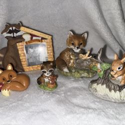 Vintage Forest Animal Figurines And Frame- Raccoon Fox Squirrel