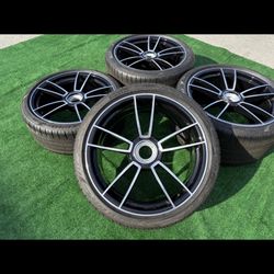Porsche 2025 NEW Set OF 4 OEM Stock 992 Turbo S Wheels Tires TPMS Genuine 20 21