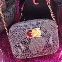 Michael Kors Crossbody Bag