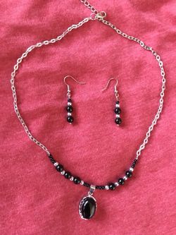 Beautiful black & silver beaded jewelry set