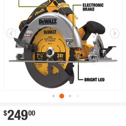 DeWalt Circular Saw And Baterry 