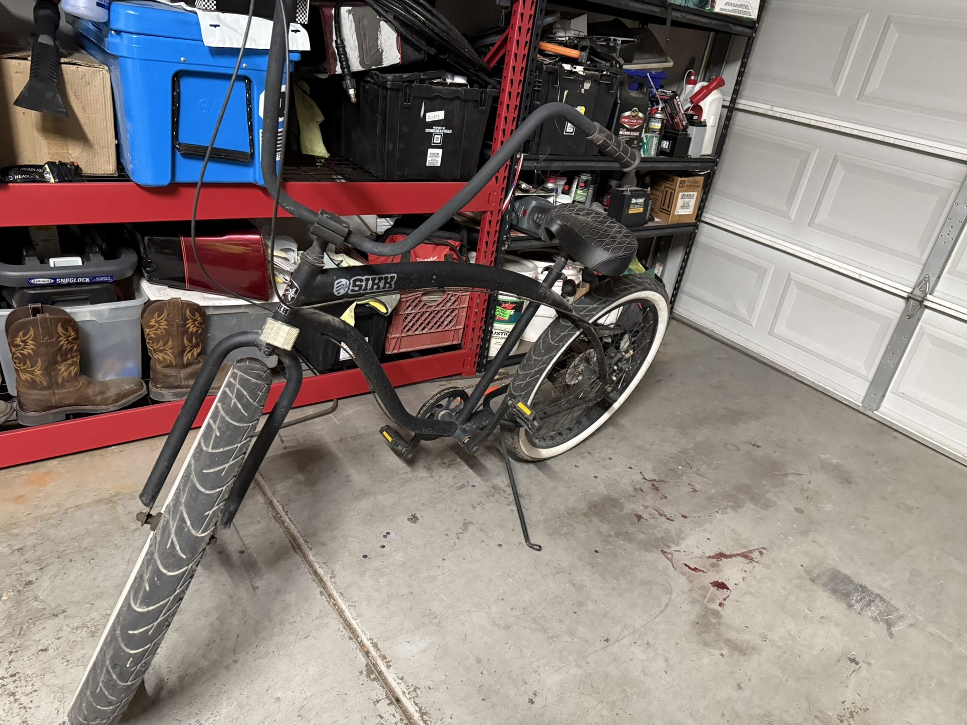 Sik Bikes Beach Cruiser.