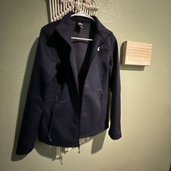 Under Armour Women’s jacket  Size Médium 