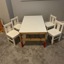 Kids Sized Table And 4 Chairs 