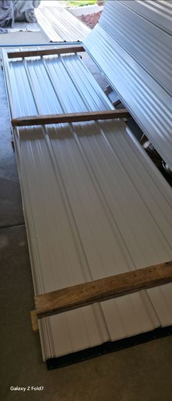BRAND NEW Gray Steel Roofing/Siding – 29 Sheets – 285 LF