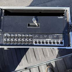 Yamaha Tio1608-D Dante Stage box