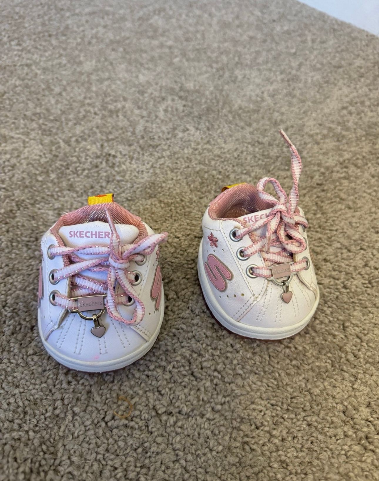 Build A Bear SKETCHERS Sneakers Pink Flower Shoes