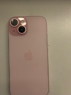 iPhone 15 pink