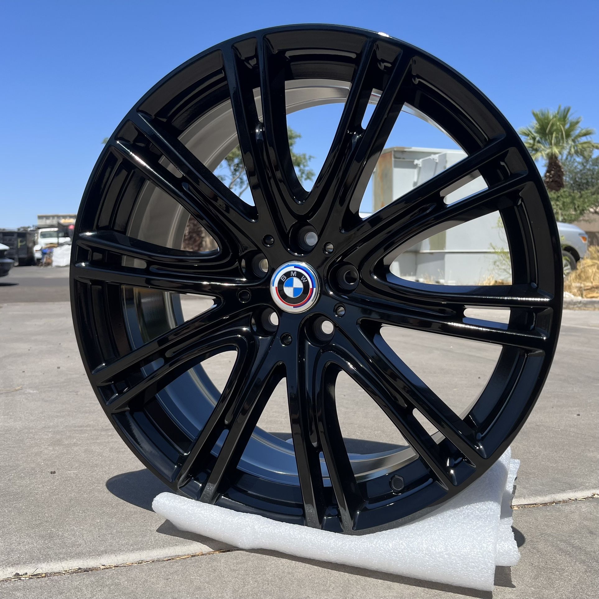 BMW WHEELS OEM 20" BMW 5 series G30 G31 759i wheels $950 (SWAP Your Stock Wheels)