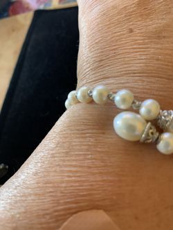 Genuine Pearl sterling silver bracelet