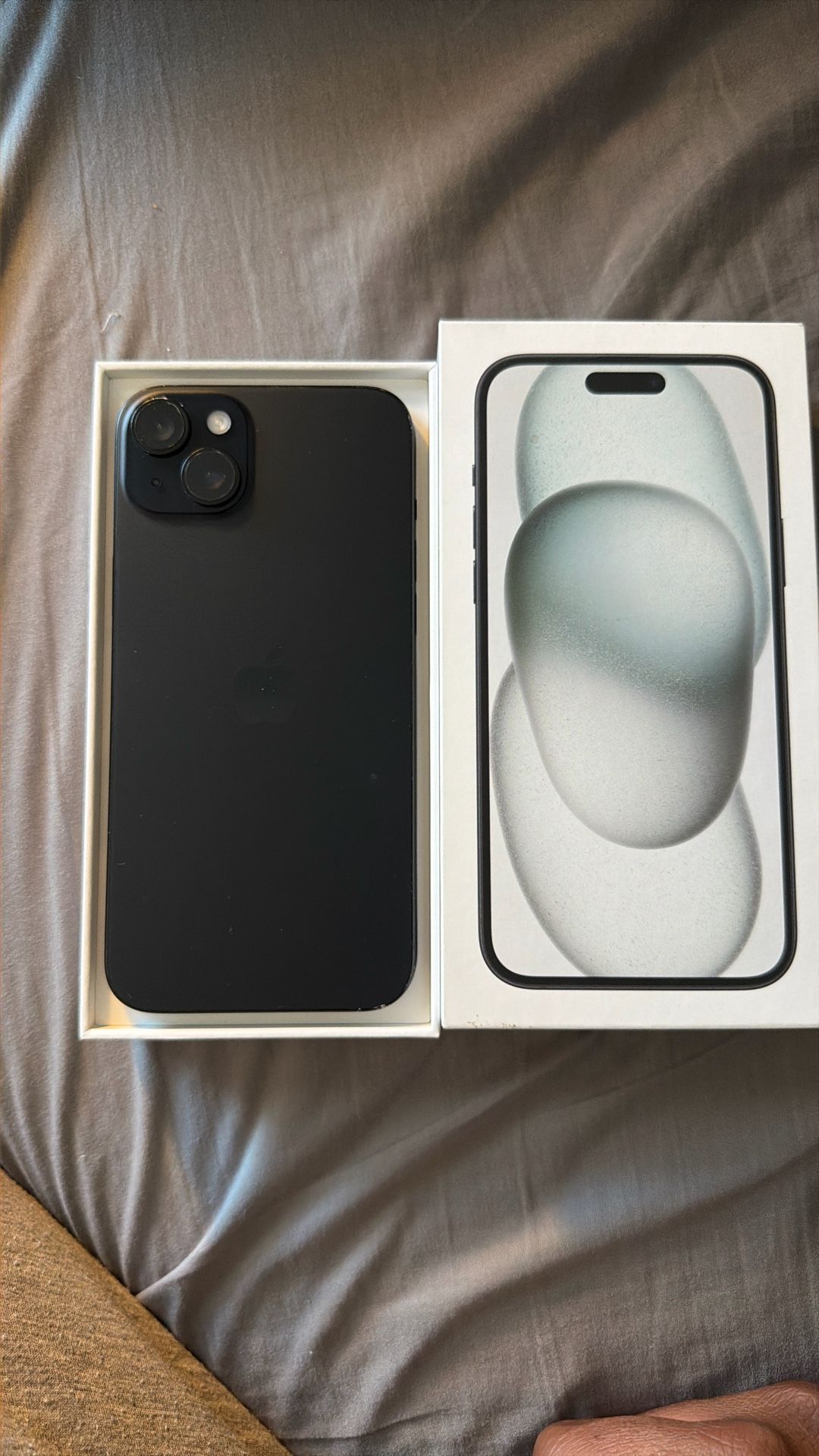 Unlocked iPhone 15 Plus