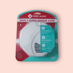 First Alert Carbon Monoxide & Smoke Alarm 