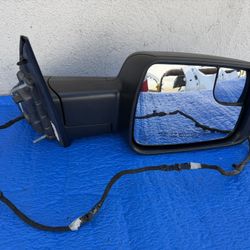 2019 2020 2021 2022 Dodge RAM 1500 Heated W/ Blind Spot Right Passenger Side View Mirror OEM