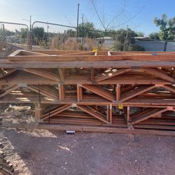 Free Trusses