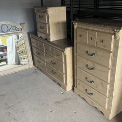 Bedroom Set Dresser-Chest-Nightstand-Mirror Dresser 