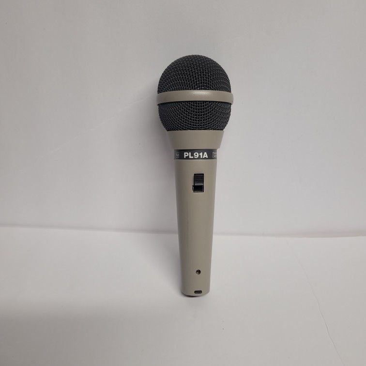EV PL91A Dynamic Microphone w/Cable